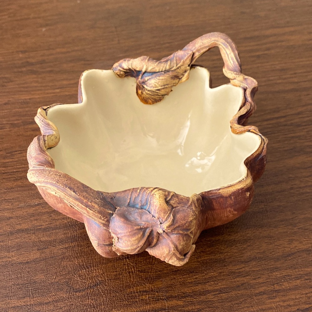 Terrafirma Ceramics Vintage Leaf Bowl